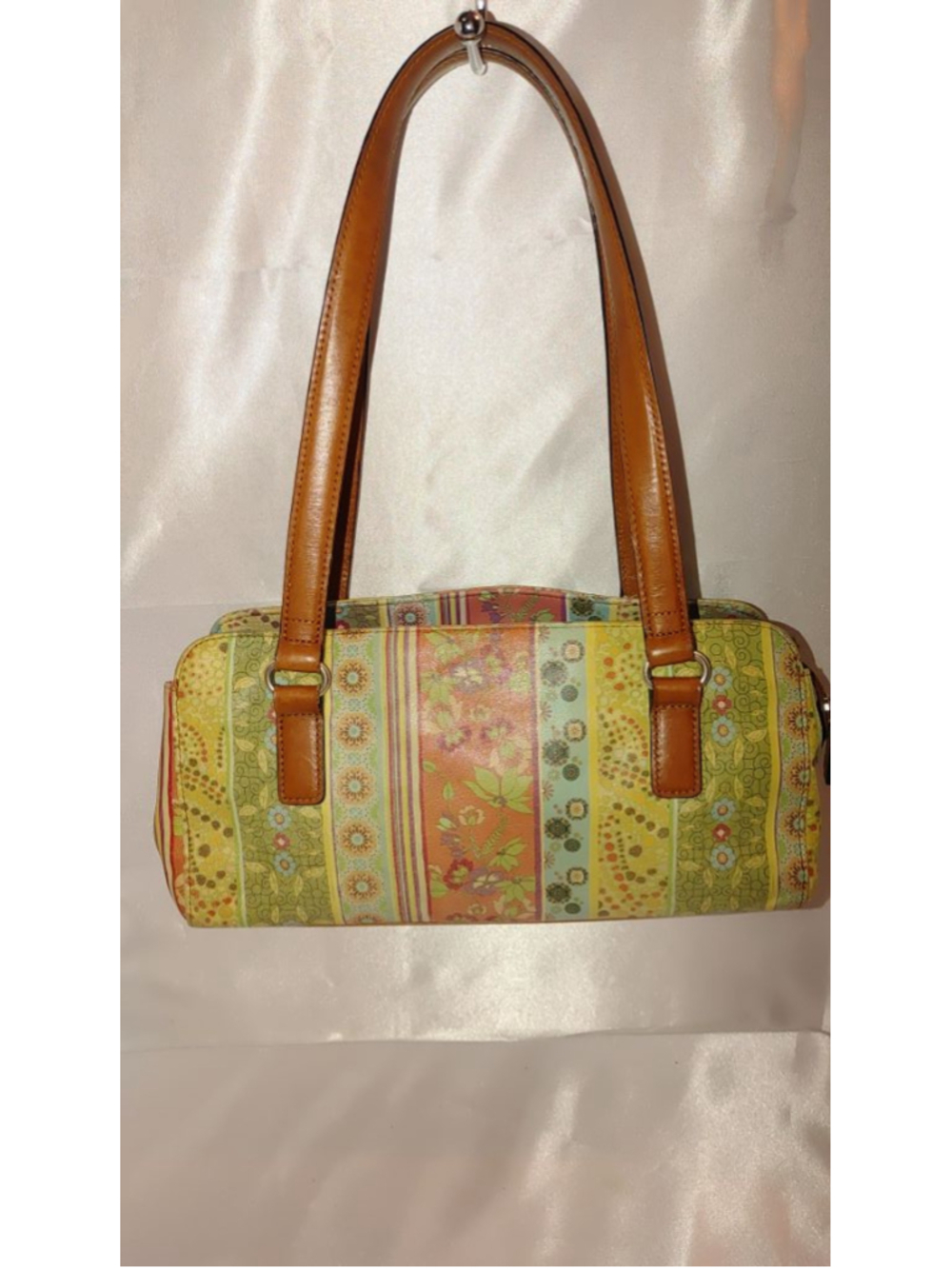 Fossil Leather Shoulder Bag - Picture 2 of 10